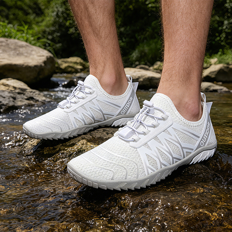 รองเท้าผ้าใบสำหรับเดินชายหาดแบ - Aquatic Sports Shoes บทวิจารณ์และราคา